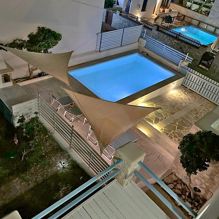 Villa Danae - Seaside Villa With Pool & Hot Tub 皮索·里瓦蒂 外观 照片